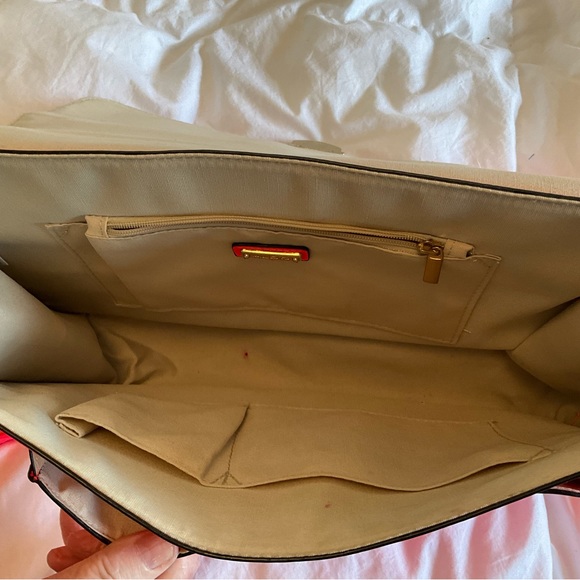 Neon pink Aldo satchel - as is - Picture 4 of 7